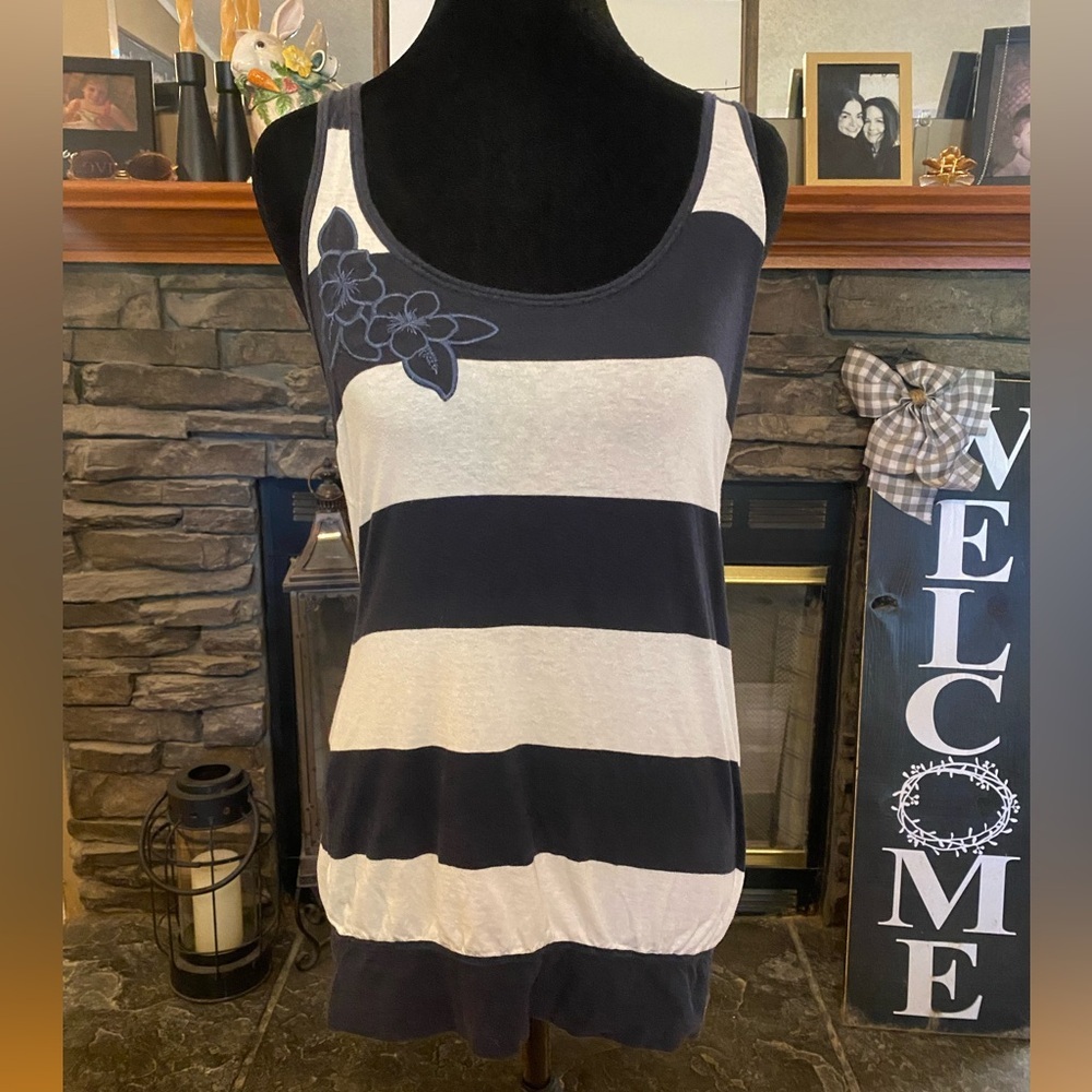 Y2K Hollister Navy and White Striped Tank with Floral Detail